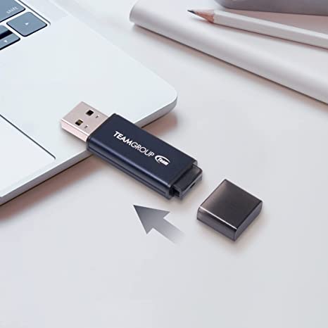 TeamGroup C211 (32GB | USB 3.2 | Read up to 75 MB/s)